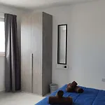 Penthouse Attic Casa A27 - Blue Style *