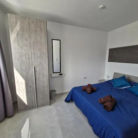 Penthouse Attic Casa A27 - Blue Style Daire *